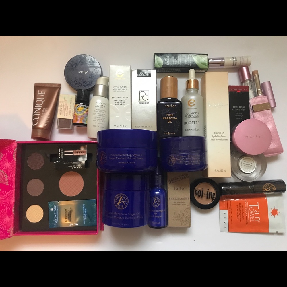 Cosmetics Bundle 27 PIECES ALL NEW AND SEALED!!